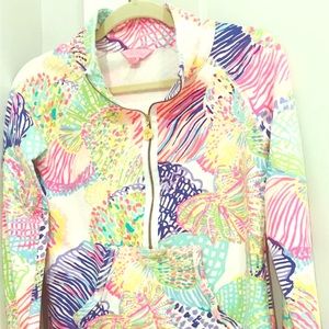 Lilly Pulitzer UPF 50 Popover Shell Print Size XS